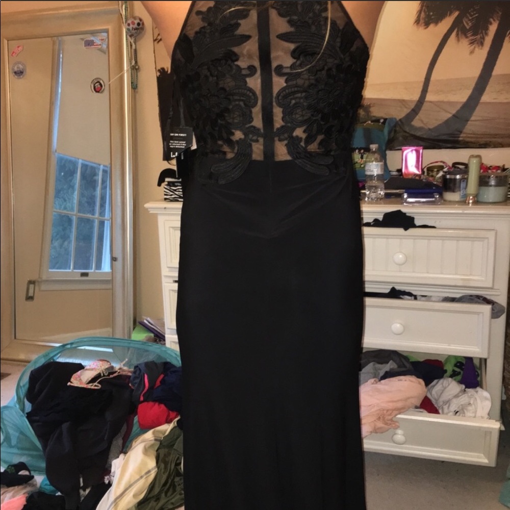 Prom dress - Picture 3 of 4